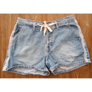 American Eagle AE Button Fly Front Tie Blue Denim Women's Shorts‎ Size 4